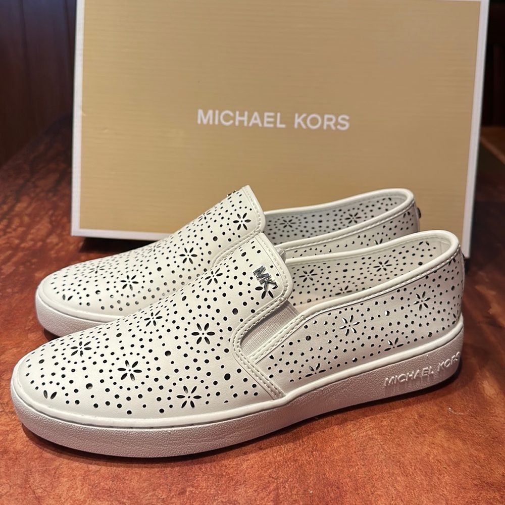 COPY - Michael Kors brand new shoes size 7.5 M